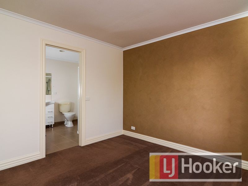 20 Turnberry Avenue, Narre Warren South VIC 3805