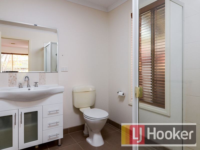 20 Turnberry Avenue, Narre Warren South VIC 3805