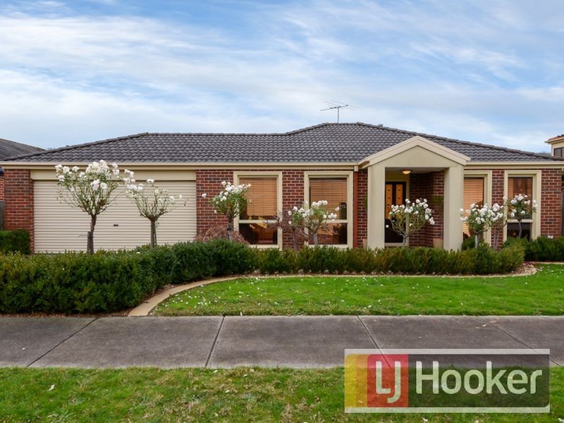 18 Ellen Road, Narre Warren South VIC 3805