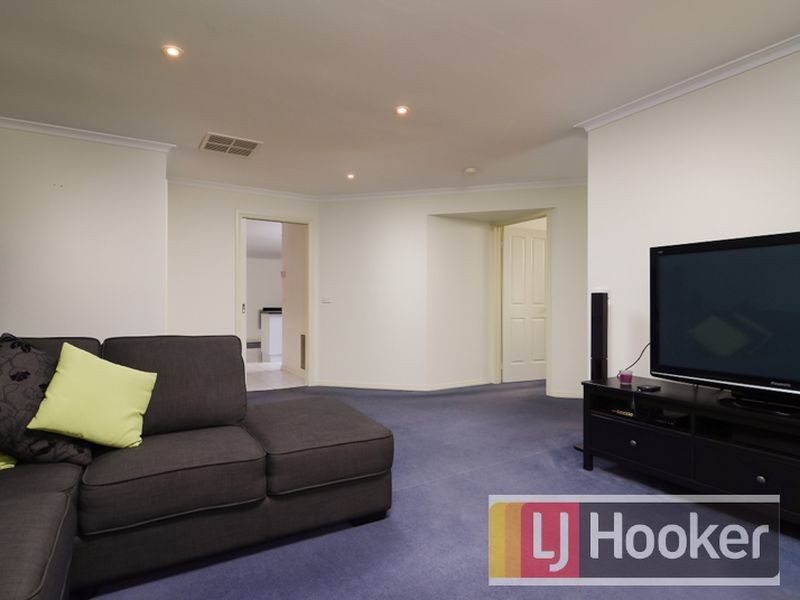 18 Ellen Road, Narre Warren South VIC 3805