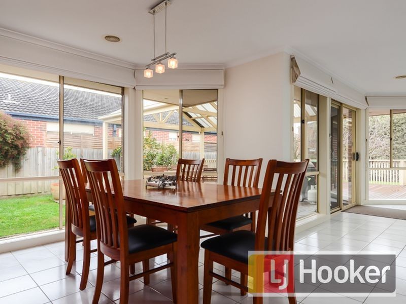 18 Ellen Road, Narre Warren South VIC 3805