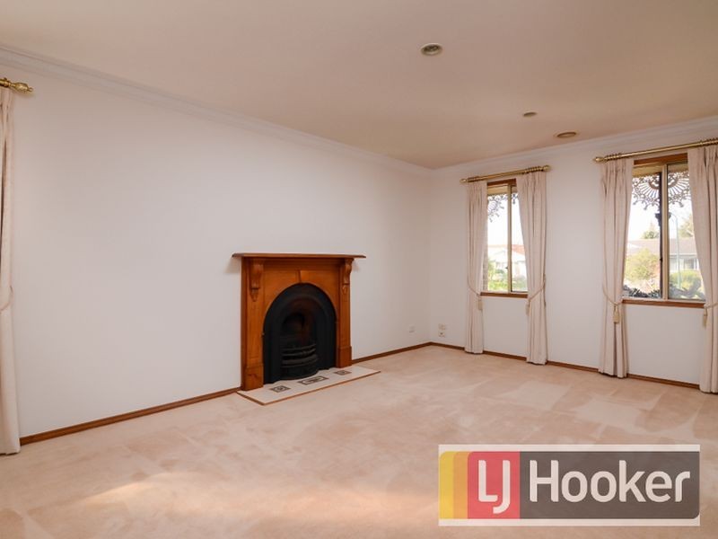 11 Marella Place, Narre Warren South VIC 3805