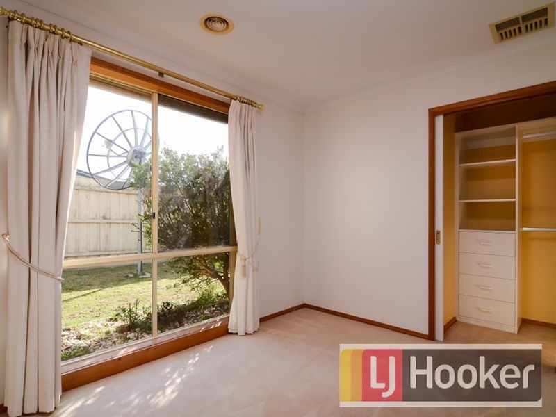 11 Marella Place, Narre Warren South VIC 3805