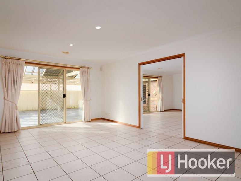 11 Marella Place, Narre Warren South VIC 3805