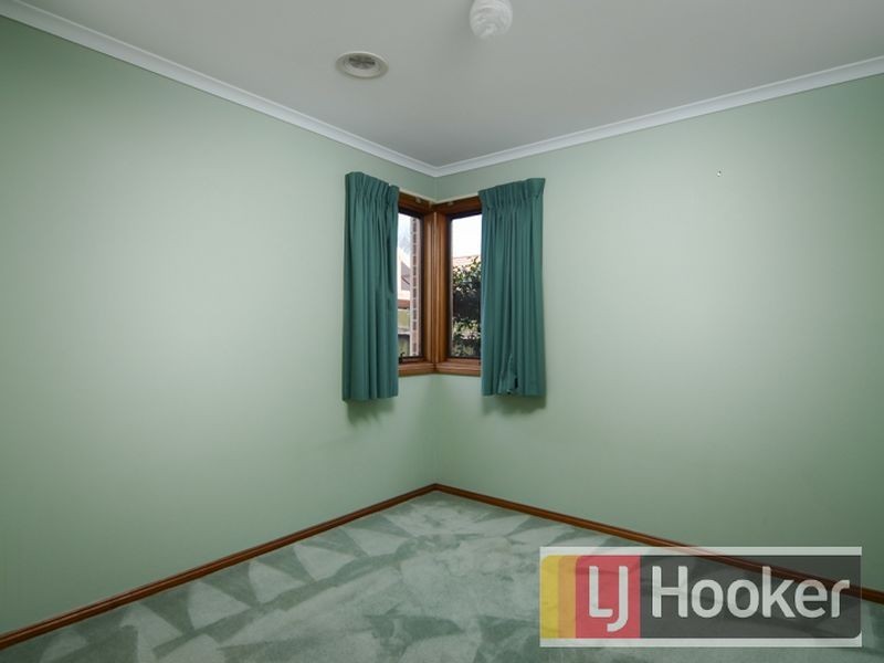 5 Celeste Court, Berwick VIC 3806