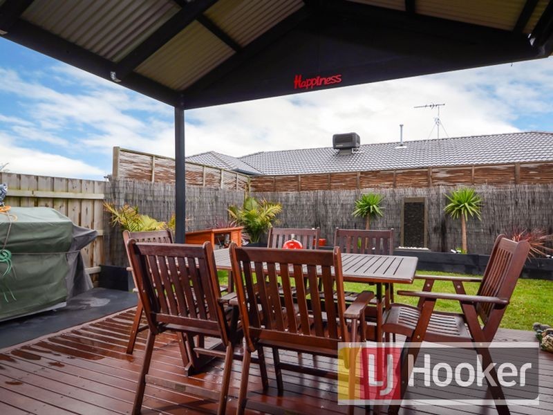 39 Currawong Crescent, Pakenham VIC 3810