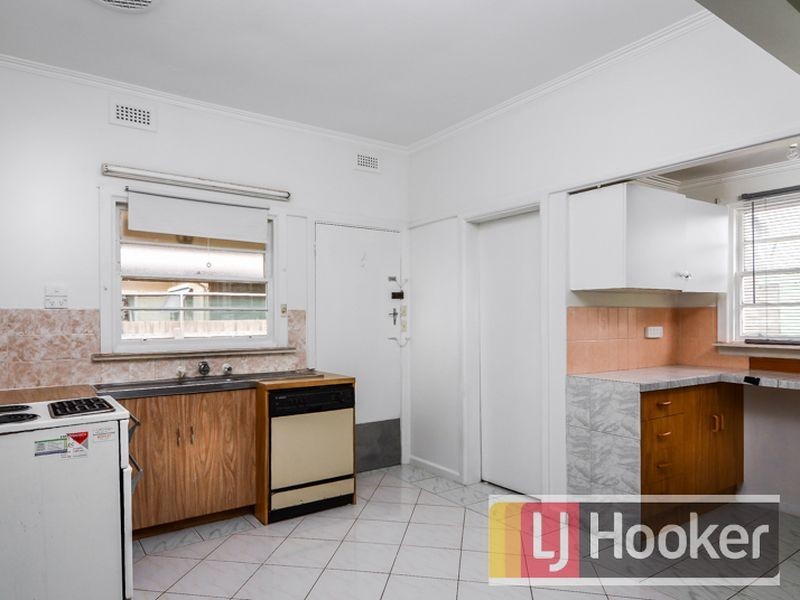 14 Mereweather Avenue, Frankston VIC 3199