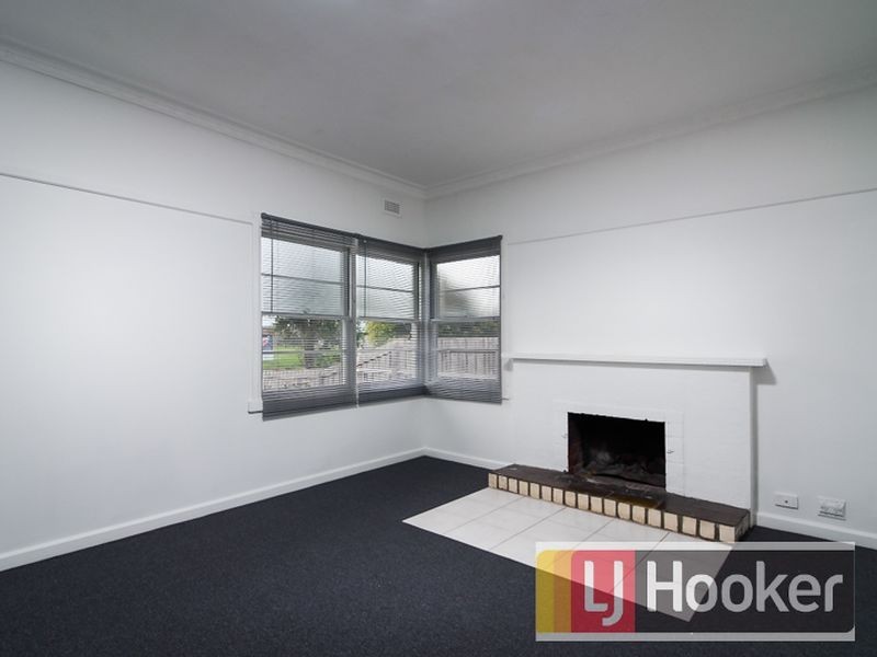 14 Mereweather Avenue, Frankston VIC 3199