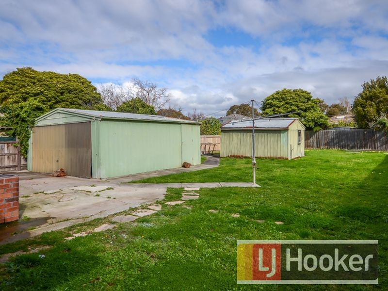 14 Mereweather Avenue, Frankston VIC 3199