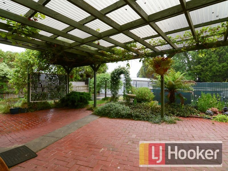 16 Bride Avenue, Hampton Park VIC 3976