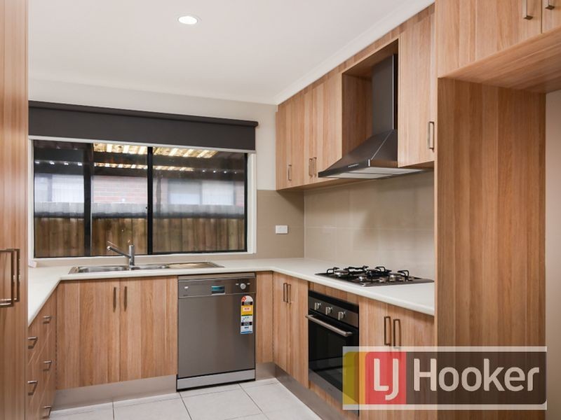 5 Telford Court, Hampton Park VIC 3976