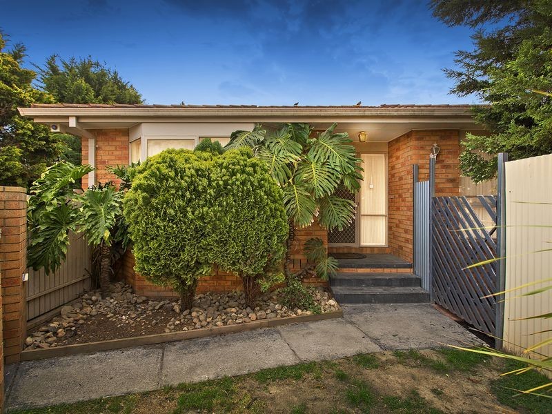1/3 Leopold Crescent, Hampton Park VIC 3976