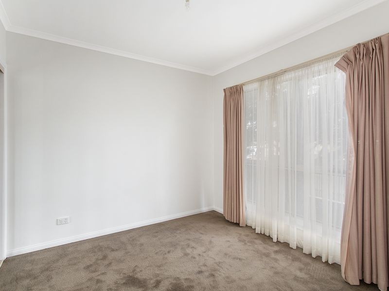 1/3 Leopold Crescent, Hampton Park VIC 3976