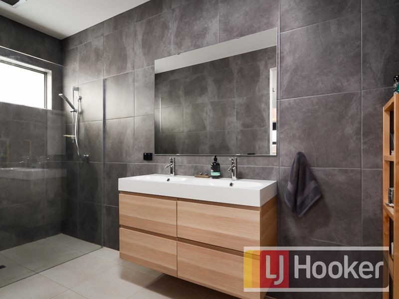 381 Centre Road, Berwick VIC 3806