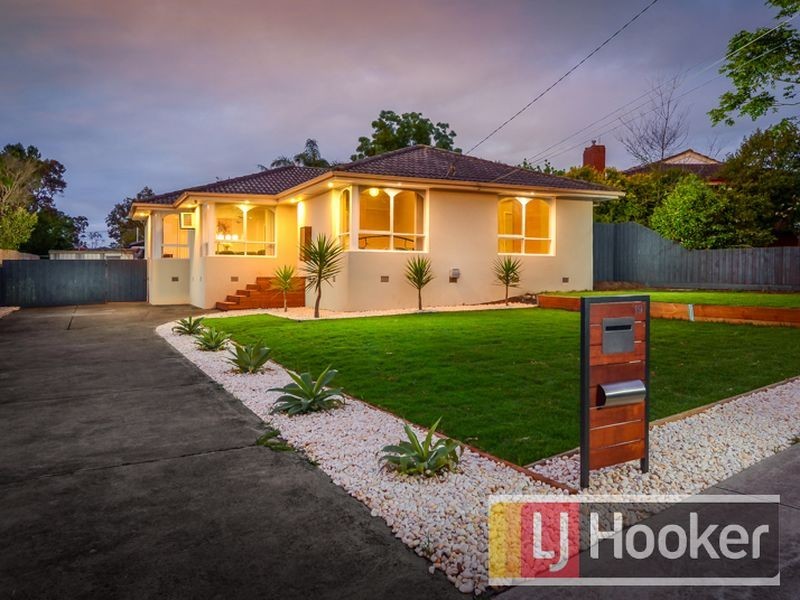 19 Lancaster Avenue, Narre Warren VIC 3805