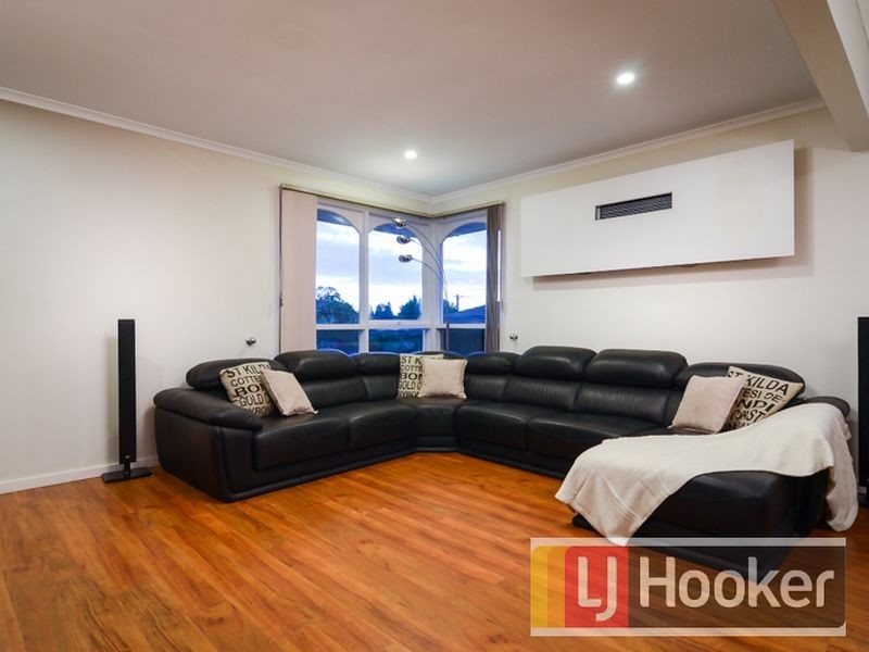 19 Lancaster Avenue, Narre Warren VIC 3805