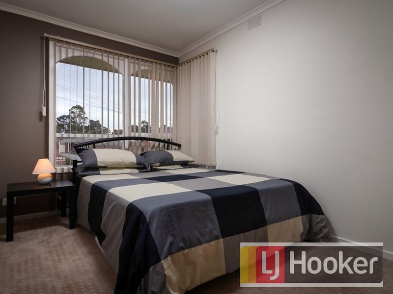 19 Lancaster Avenue, Narre Warren VIC 3805