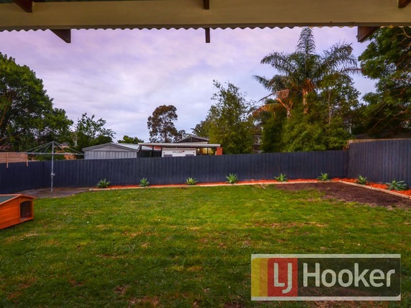 19 Lancaster Avenue, Narre Warren VIC 3805