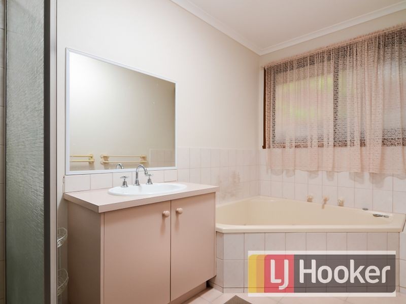 7 Laurus Court, Narre Warren VIC 3805