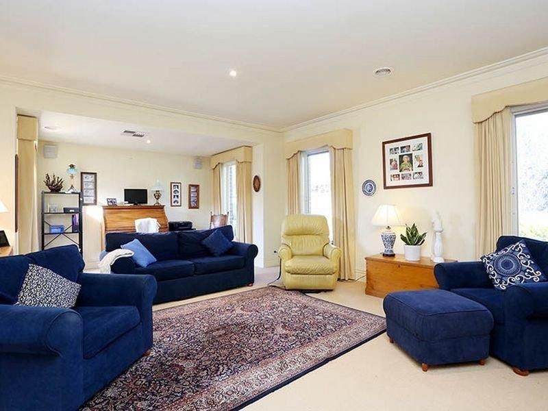 7 The Esplanade, Narre Warren South VIC 3805