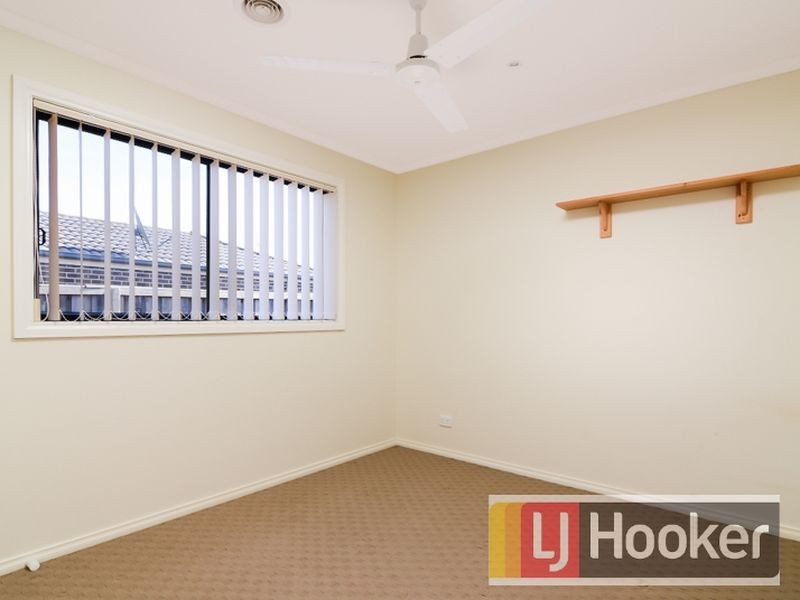 9 Lily Place, Cranbourne VIC 3977