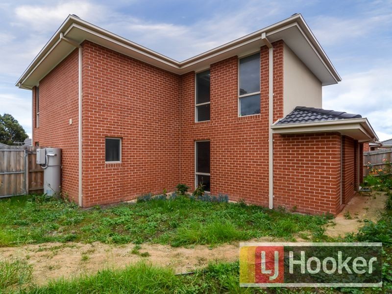 1 Bay Laurel Court, Lynbrook VIC 3975