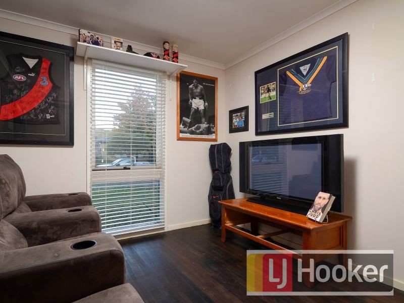 15 Selkirk Court, Berwick VIC 3806