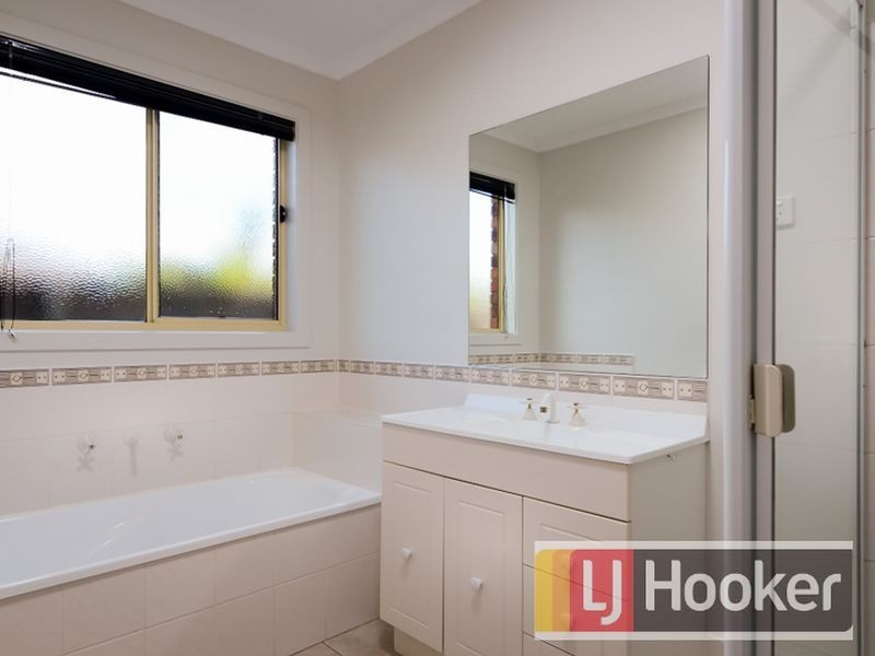 705 Glasscocks Road, Narre Warren South VIC 3805