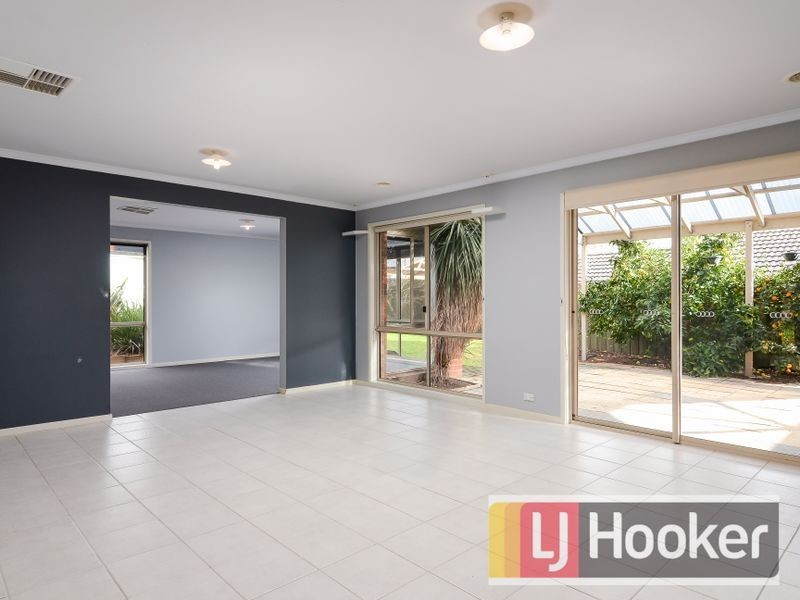 17 Orchid Street, Narre Warren South VIC 3805
