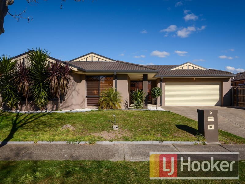 5 Somerset Court, Narre Warren South VIC 3805