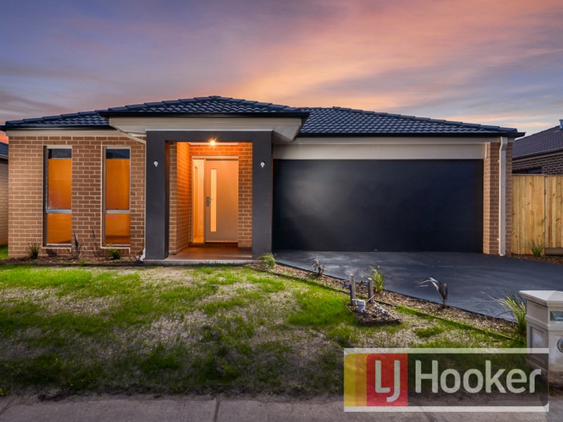6 Bimberry Circuit, Clyde VIC 3978