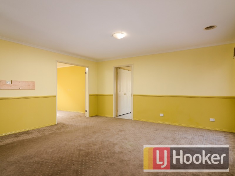 16 Dunmera Crescent, Narre Warren South VIC 3805