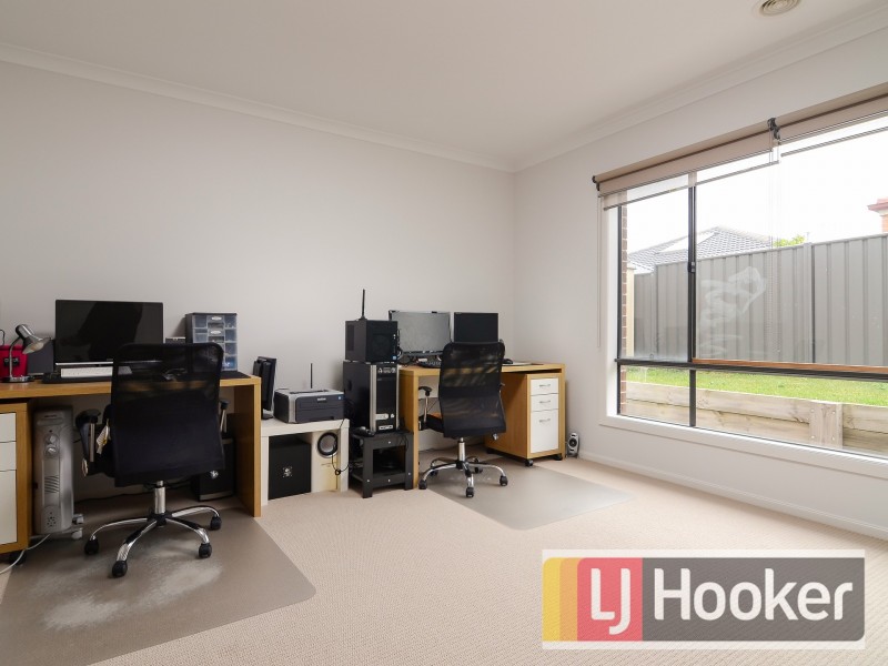 53 Sabel Drive, Cranbourne North VIC 3977