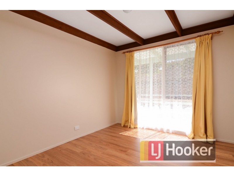 26 Woodlands Crescent, Narre Warren VIC 3805