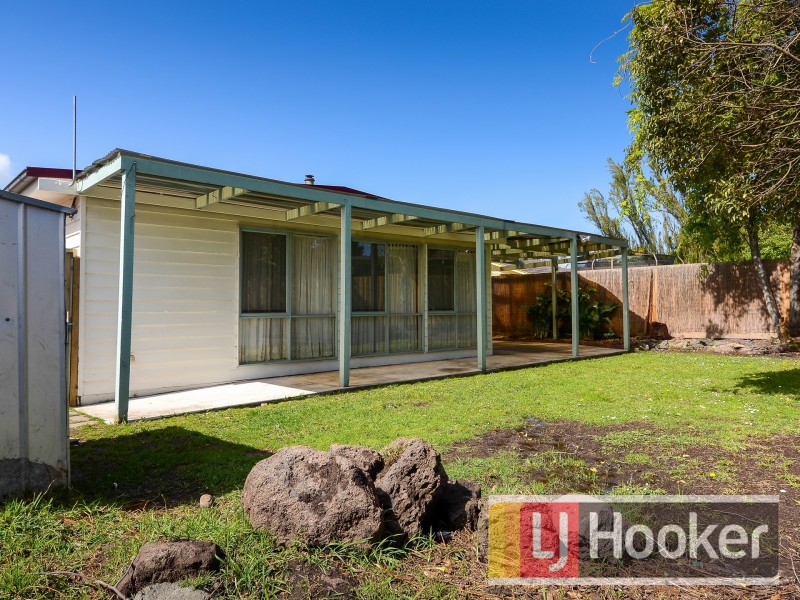 26 Woodlands Crescent, Narre Warren VIC 3805