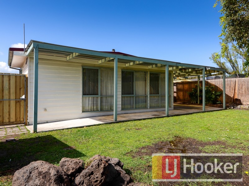 26 Woodlands Crescent, Narre Warren VIC 3805