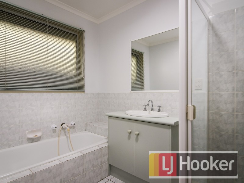 2 Tangerine Drive, Narre Warren South VIC 3805