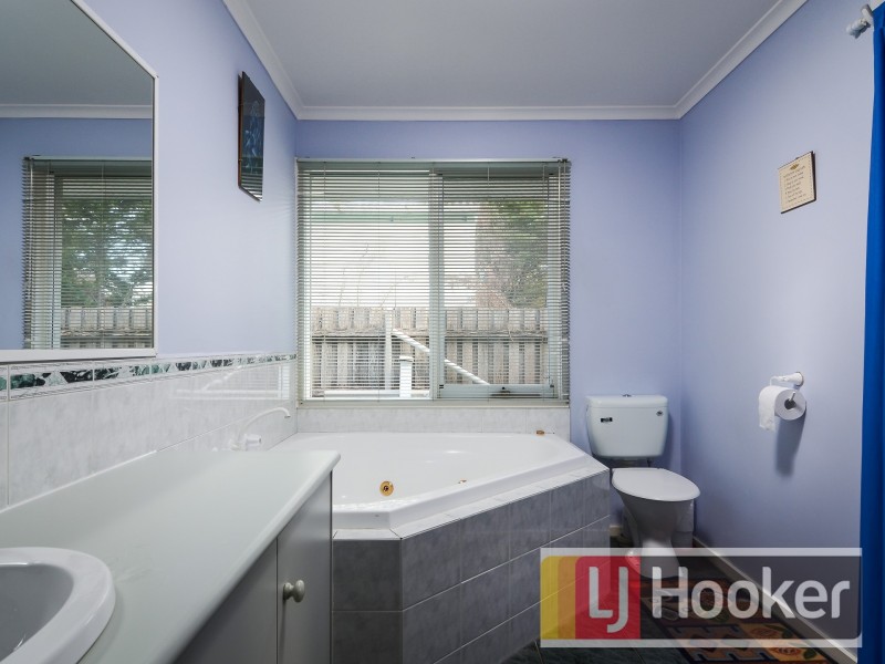 2 Tangerine Drive, Narre Warren South VIC 3805