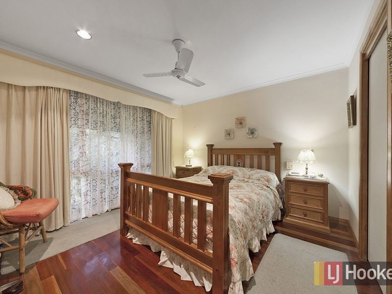 72 Eagle Drive, Pakenham VIC 3810