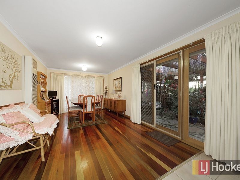 72 Eagle Drive, Pakenham VIC 3810