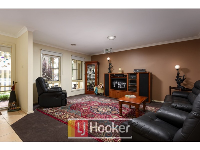 21 Hadley Circuit, Narre Warren South VIC 3805