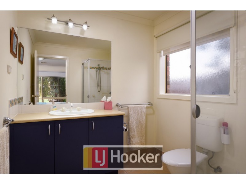 21 Hadley Circuit, Narre Warren South VIC 3805