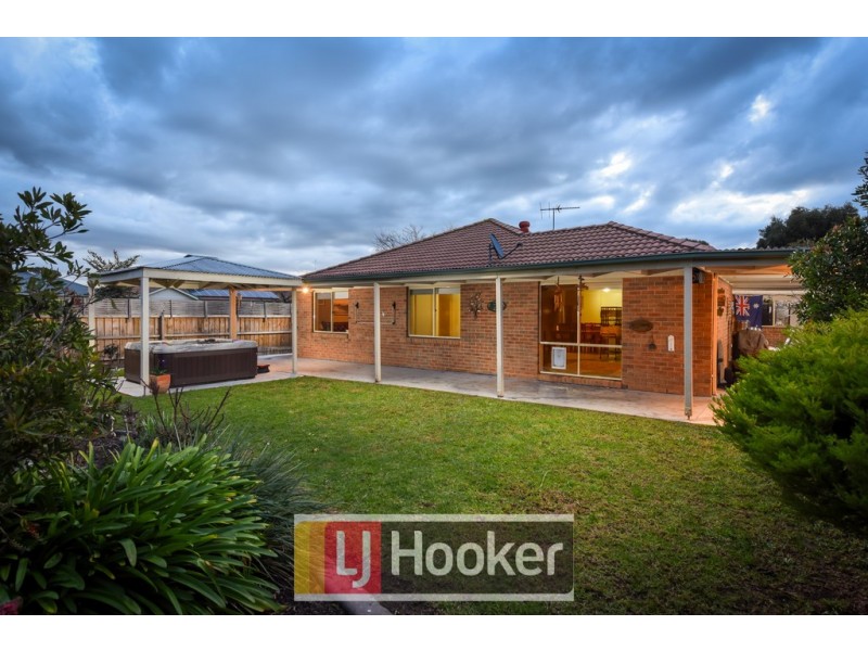 21 Hadley Circuit, Narre Warren South VIC 3805