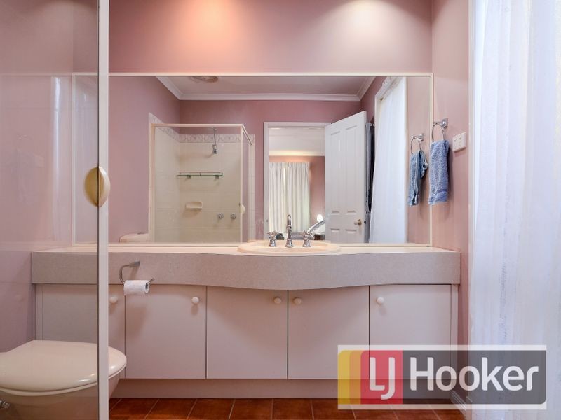 7 Wenlock Court, Narre Warren South VIC 3805