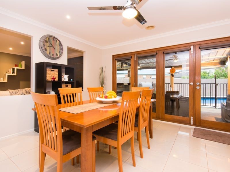 40 Vert Avenue, Narre Warren South VIC 3805