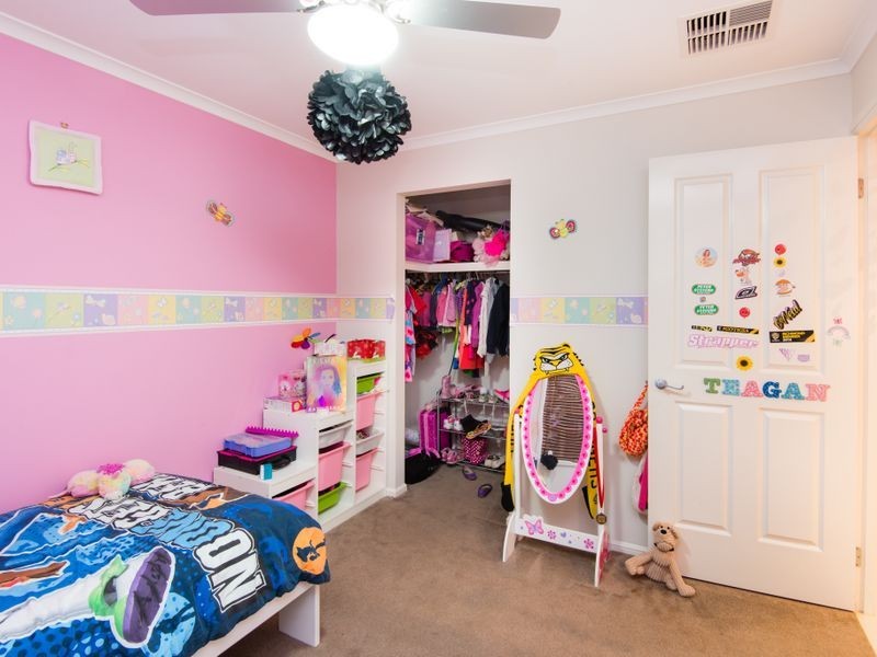 40 Vert Avenue, Narre Warren South VIC 3805