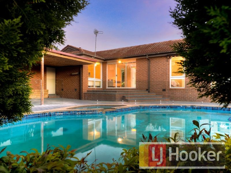 14 Cressonierre Court, Hallam VIC 3803