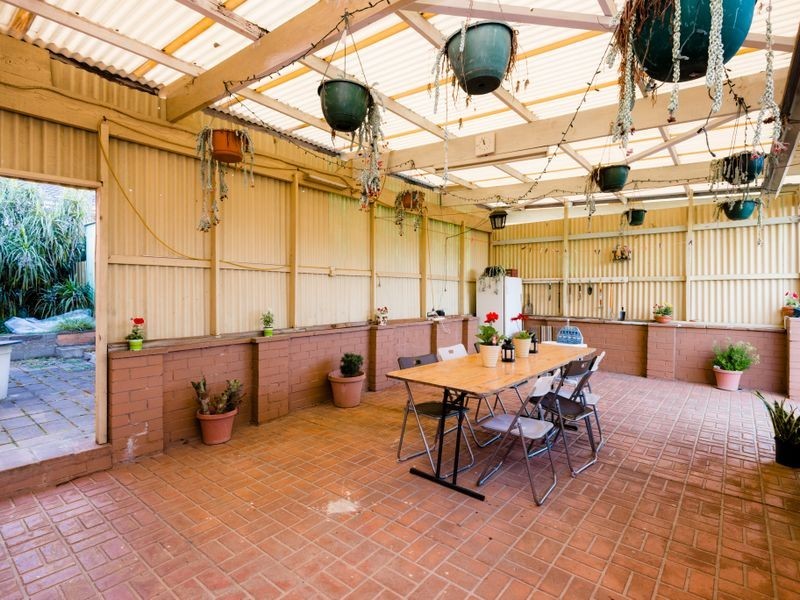 39 Charles Avenue, Hallam VIC 3803