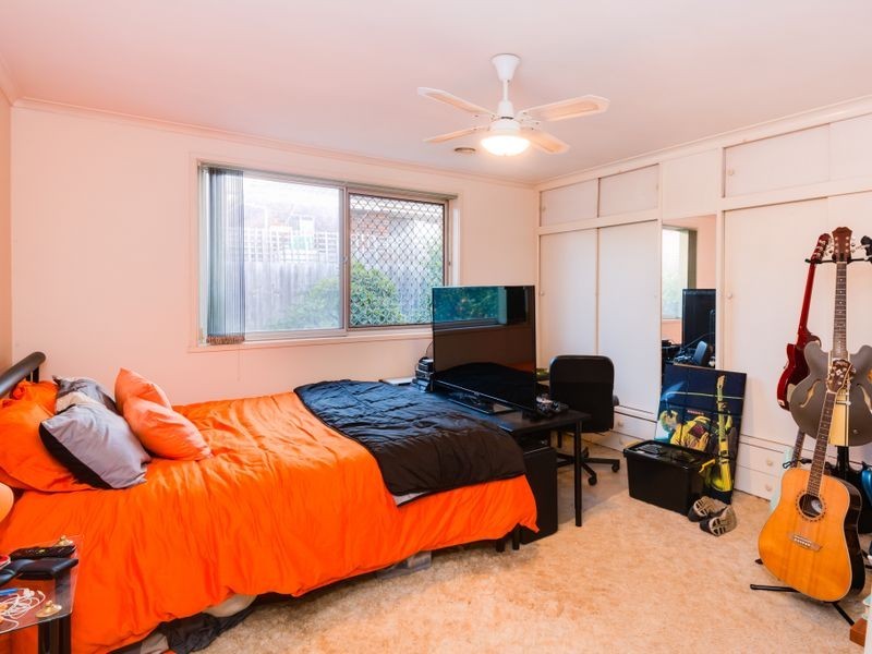 39 Charles Avenue, Hallam VIC 3803