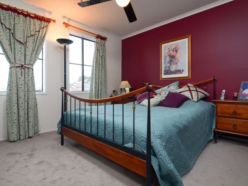 4 Finbar Court, Narre Warren South VIC 3805